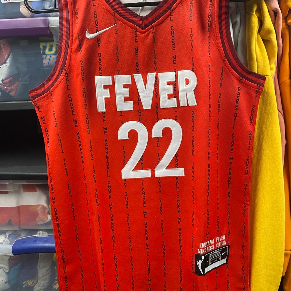 Caitlin Clark Indiana Fever Jersey #22
